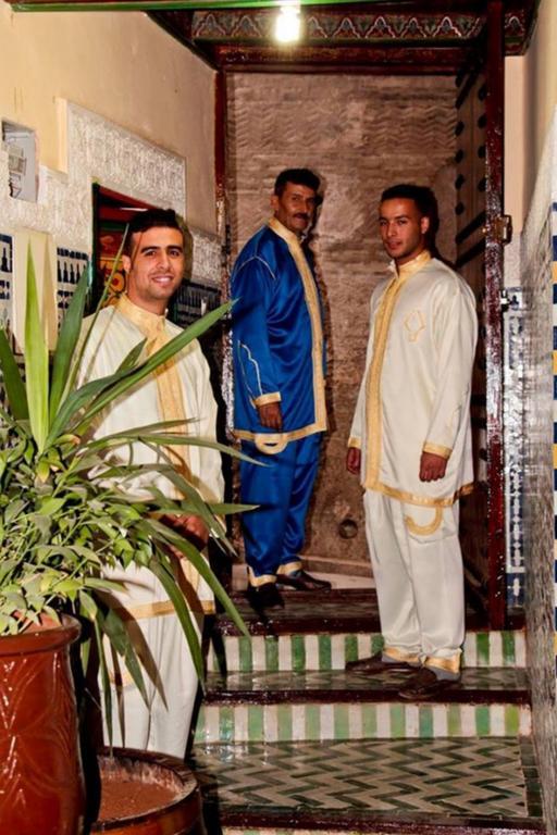 Riad La Source Bleue Fez Bagian luar foto