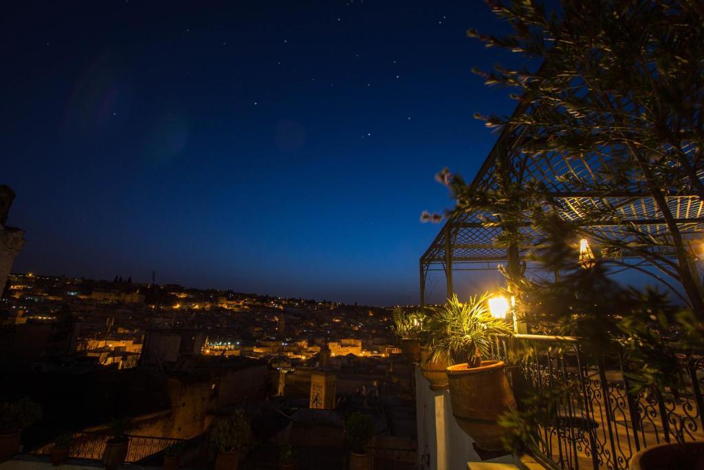 Riad La Source Bleue Fez Bagian luar foto