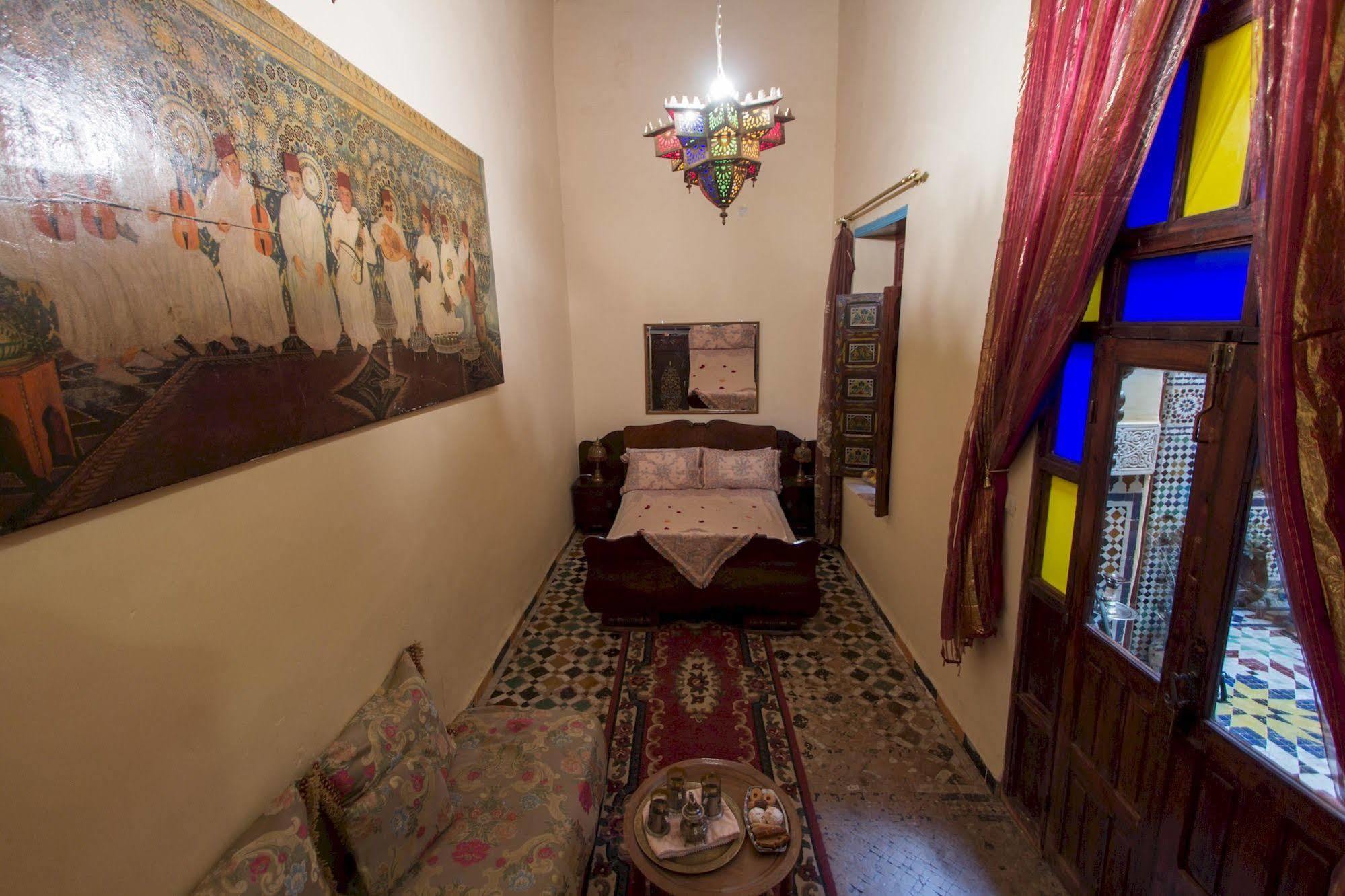 Riad La Source Bleue Fez Bagian luar foto