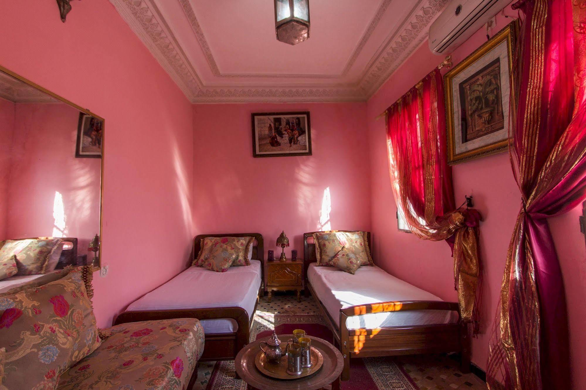 Riad La Source Bleue Fez Bagian luar foto