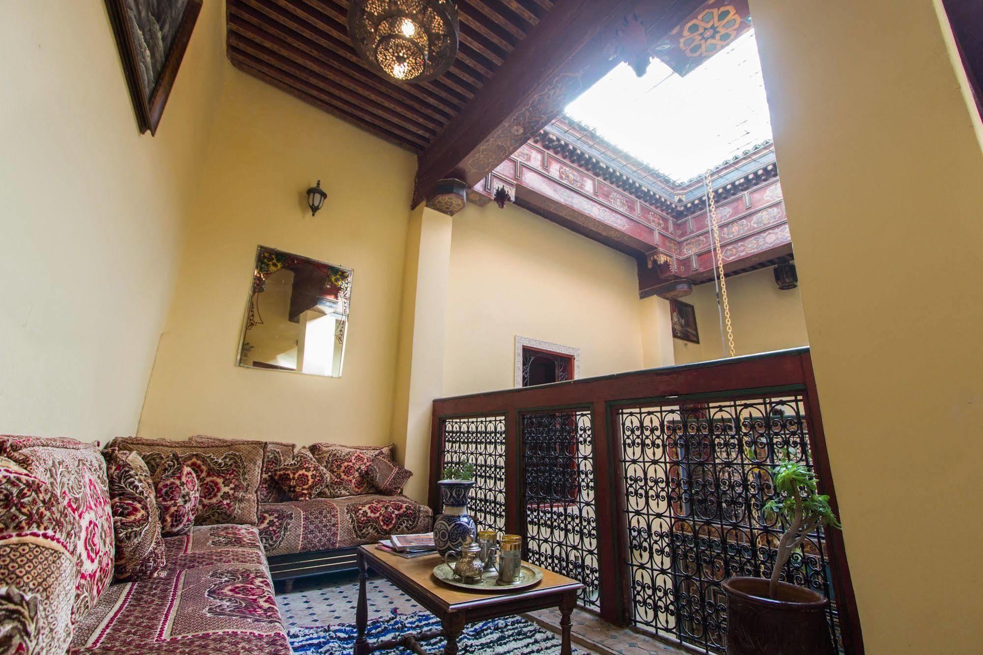 Riad La Source Bleue Fez Bagian luar foto